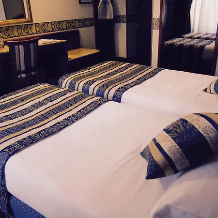 Mokinba Baviera Milán