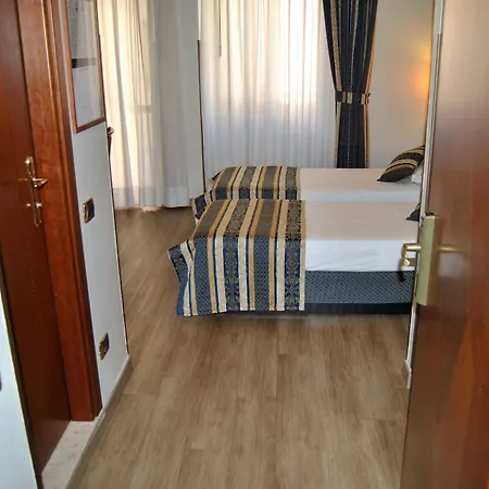 Hotel Mokinba Baviera Milán