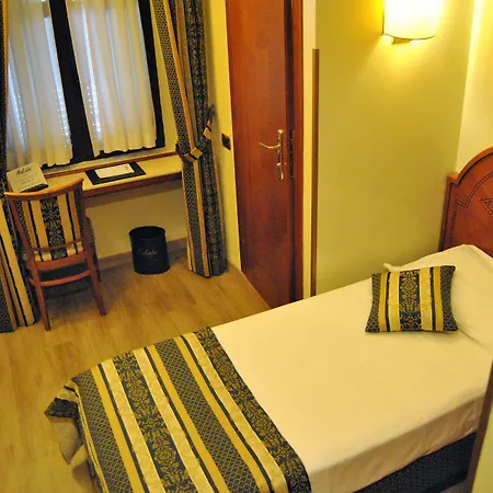 Hotel Mokinba Baviera Milán