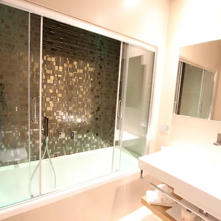 Mokinba Baviera Milán