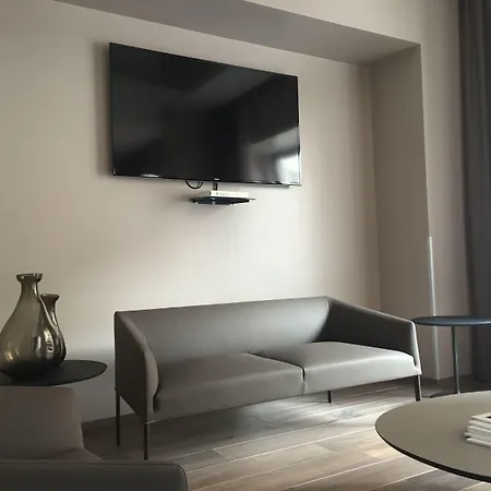 Mokinba Baviera 4* Milano