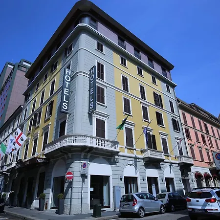Mokinba Baviera Milan