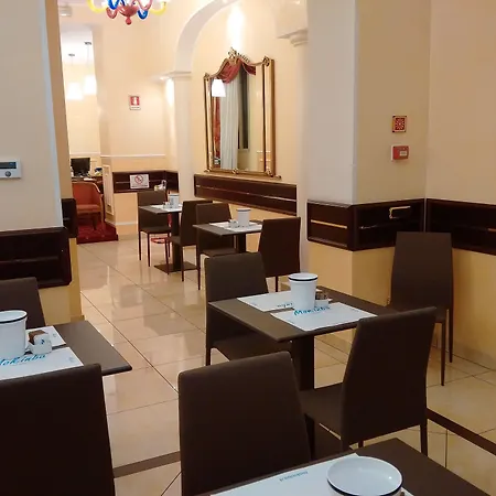 מלון Mokinba Baviera 4*